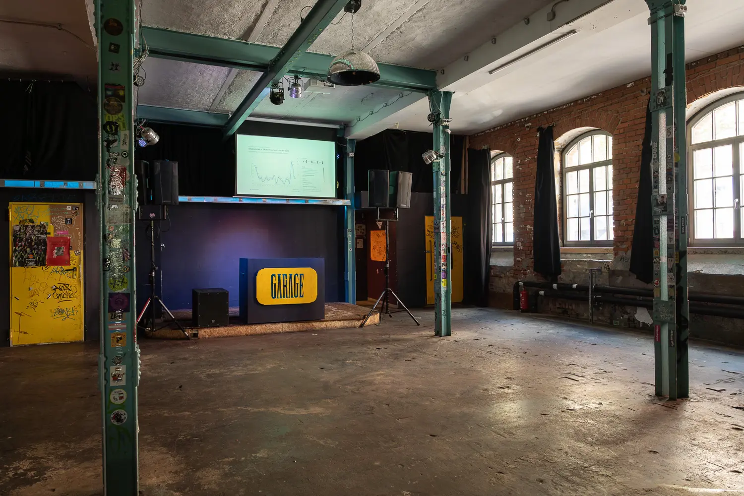 Garage Ost – Ansicht 1