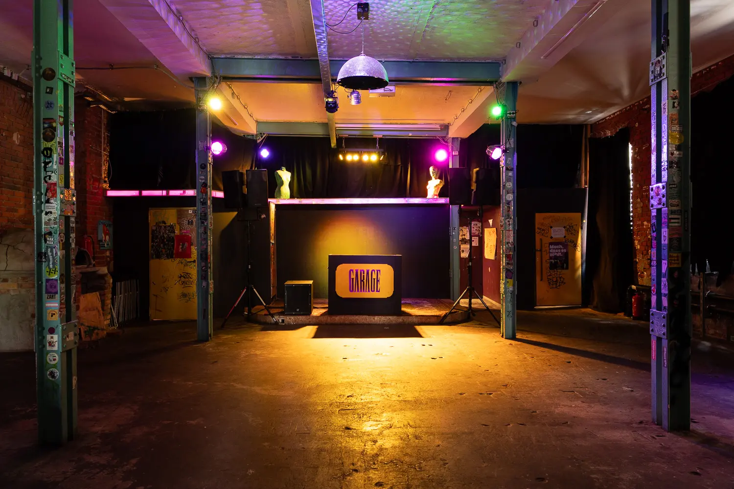 Garage Ost – Ansicht 1